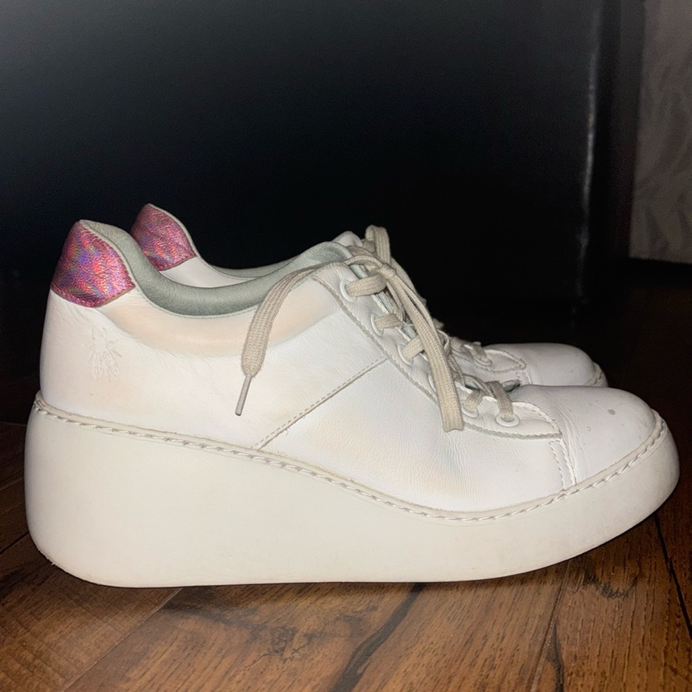 Fly London Womens Delf White Shoes